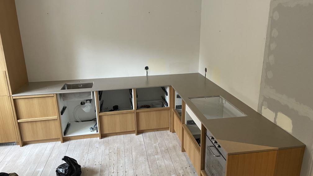 Silestone Coral Clay för jämförelse med Noble Troya