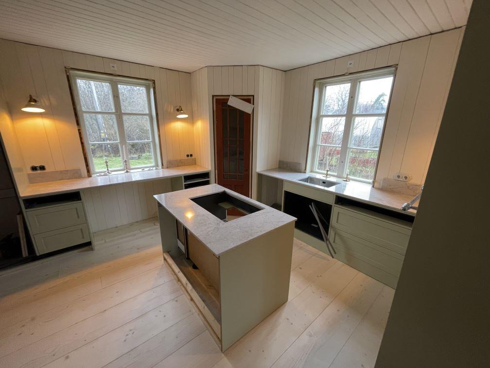 Glencoe i Karlholmsbruk, montering 4 dec 2025, bild 1