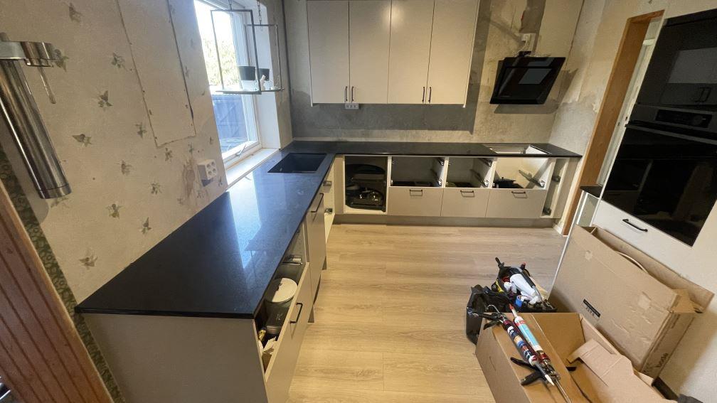 Gobi Black i Ystad, montering 7 nov 2025, bild 1