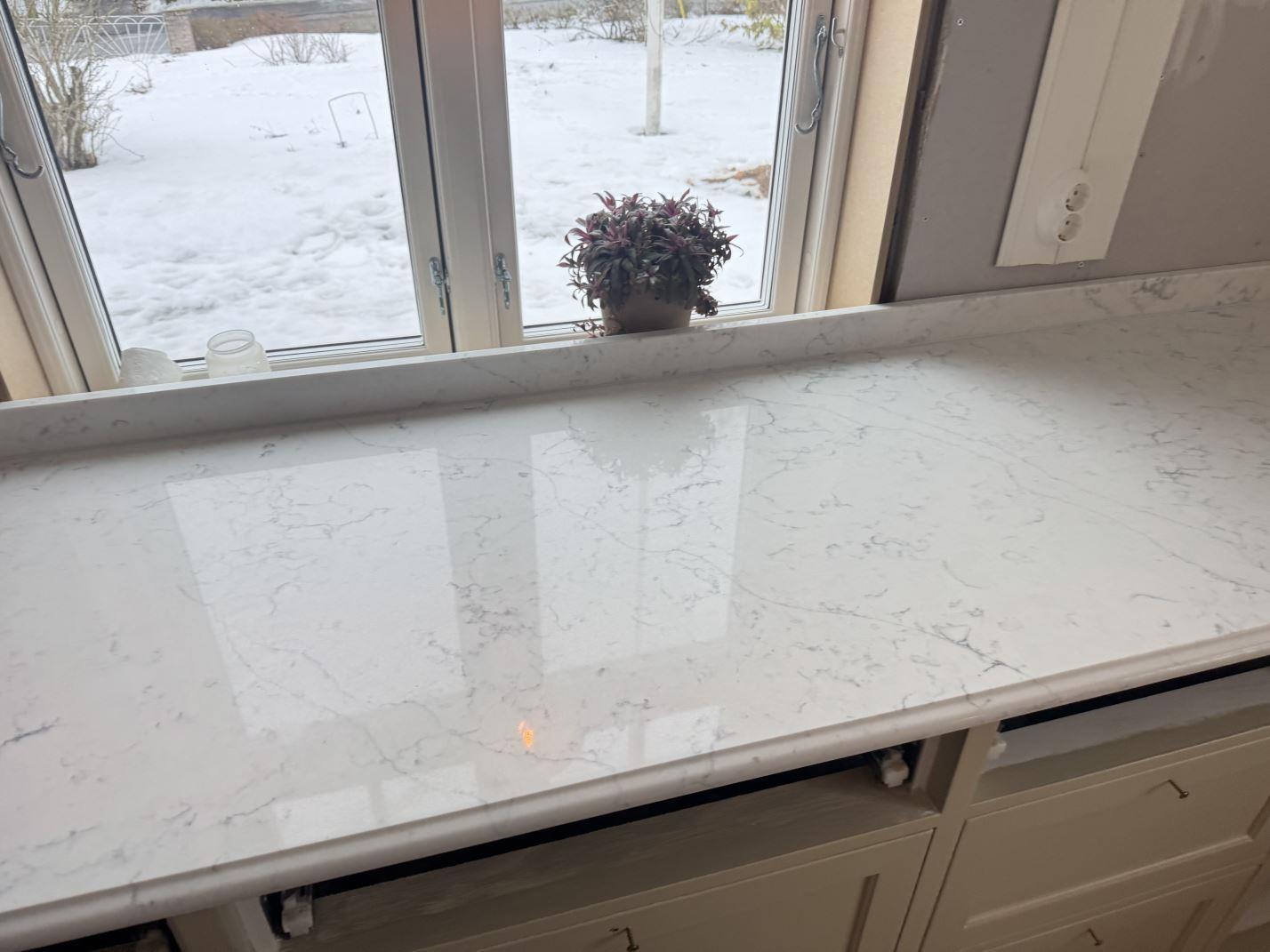 Mystery White i Habo, montering 26 feb 2026, bild 2