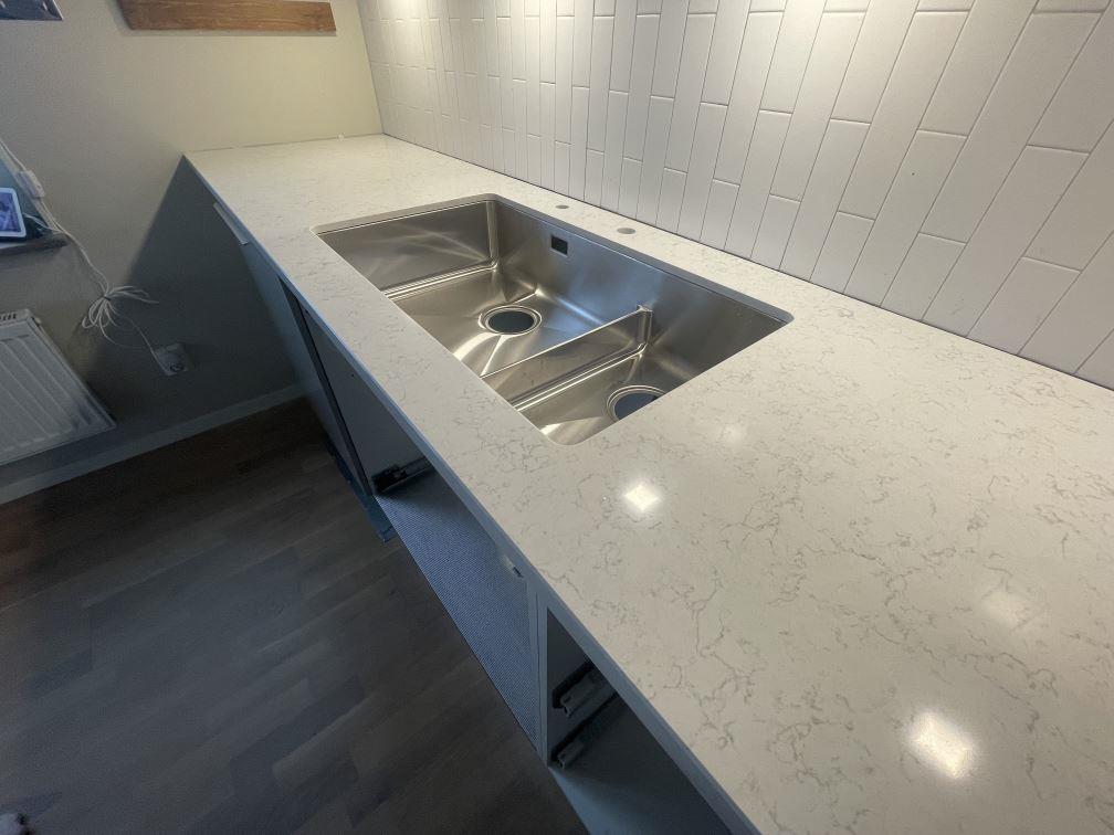 Noble Arco i Sundbyberg, montering 15 dec 2025, bild 4