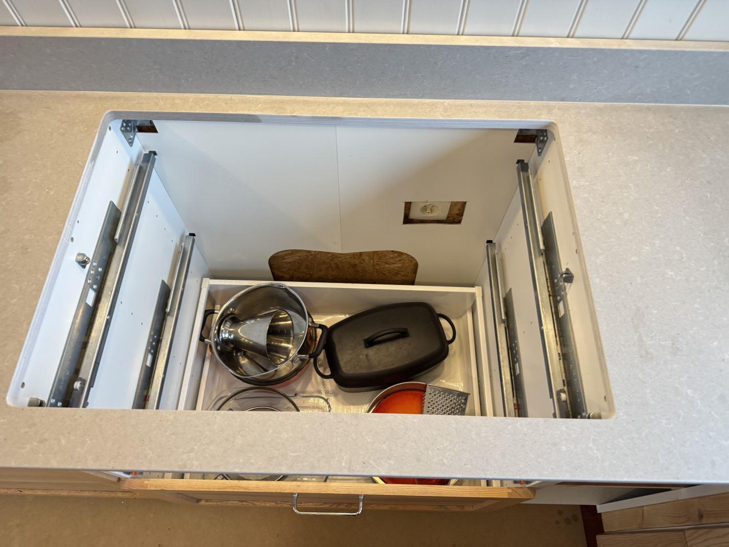 Noble Concrete Grey i Västra Frölunda, montering 29 jan 2026, bild 5