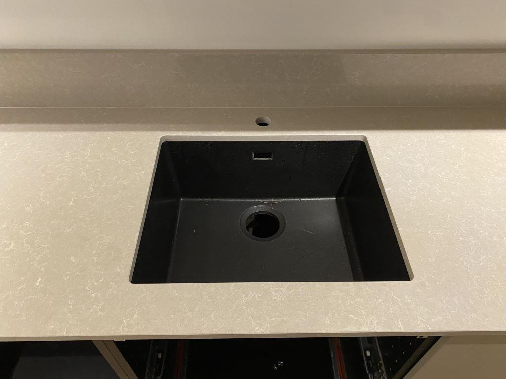 Noble Ivory White i Stockholm, montering 18 dec 2025, bild 5