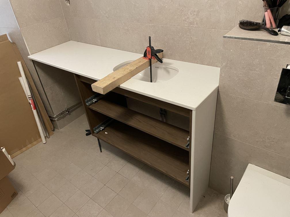 Noble Supreme White i Stockholm, montering 21 feb 2026, bild 1