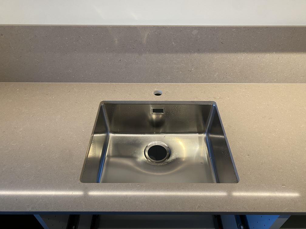 Noble Troya i Tullinge, montering 20 dec 2025, bild 3